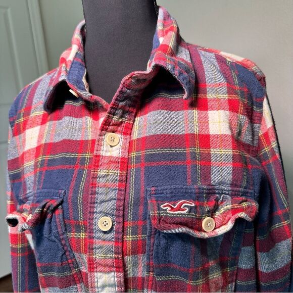 Hollister Red and Blue Casual Button Down Shirt - Picture 3 of 7